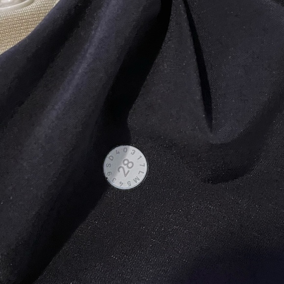 lululemon athletica Men's Black Pants - Picture 6 of 6